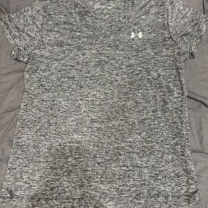 Under Armour Women's Heathered Black V-Neck Tee